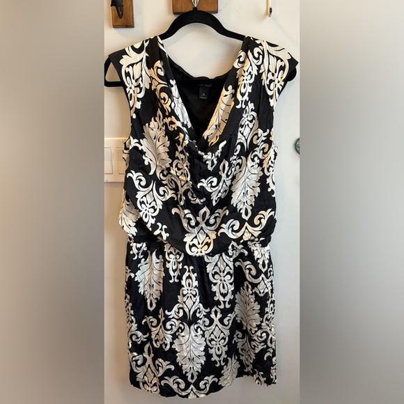 White House Black Market Dresses & Skirts - White House Black Market
Black and White Sleeveless Dress